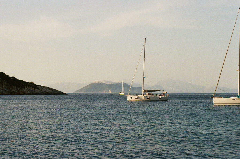 Koliko košta jedrenje. How much does a sailing holiday cost_