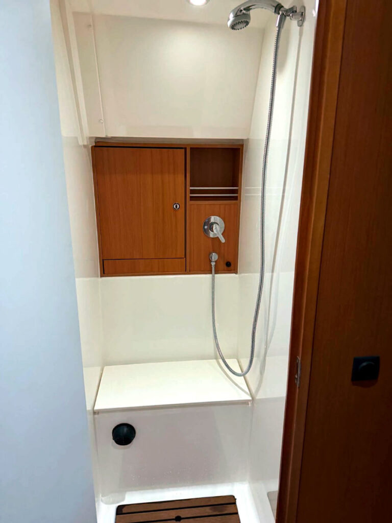 Bavaria Cruiser 50, Sailing Greece, Jedrenje Grčka, Bareboat Charter, Skippered Charter